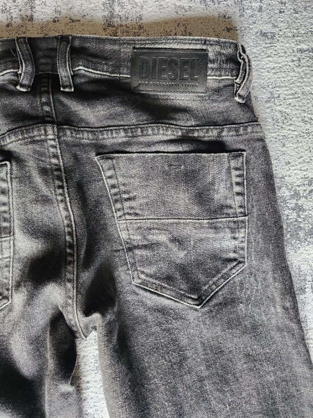 Diesel Thommer Slim Stretch Charcoal Black Distressed Faded Jeans W30 L32